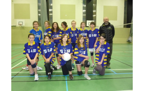 LA 1ère PHOTO D'EQUIPE DES MINIMES FILLE